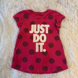 Just Do It Nike girls polka dot T shirt pink